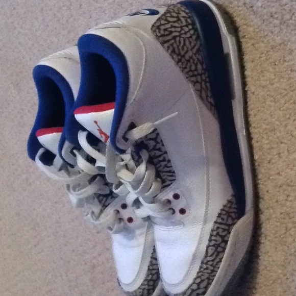True blue 3s - Picture 2 of 4